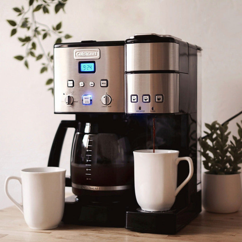 Cafetera Automática Cuisinart Hasta 12 Tazas 3 Dif Tamaños Color Plateado