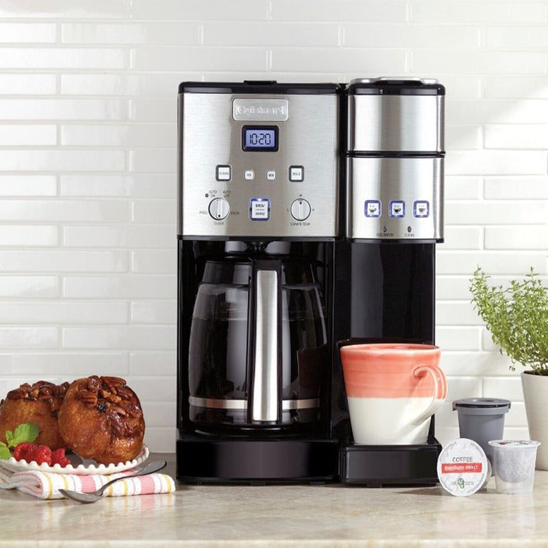 Cafetera Automática Cuisinart Hasta 12 Tazas 3 Dif Tamaños Color Plateado